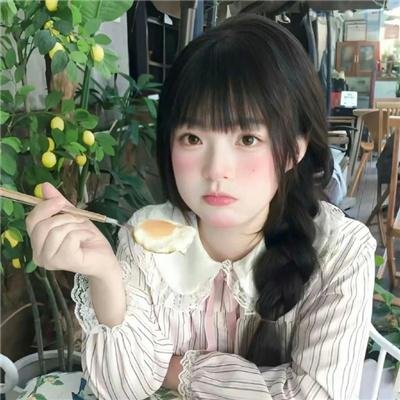 玛丽莲有深黑之眸